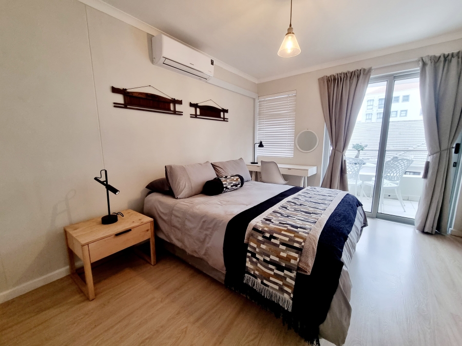 To Let 1 Bedroom Property for Rent in Sea Point Western Cape